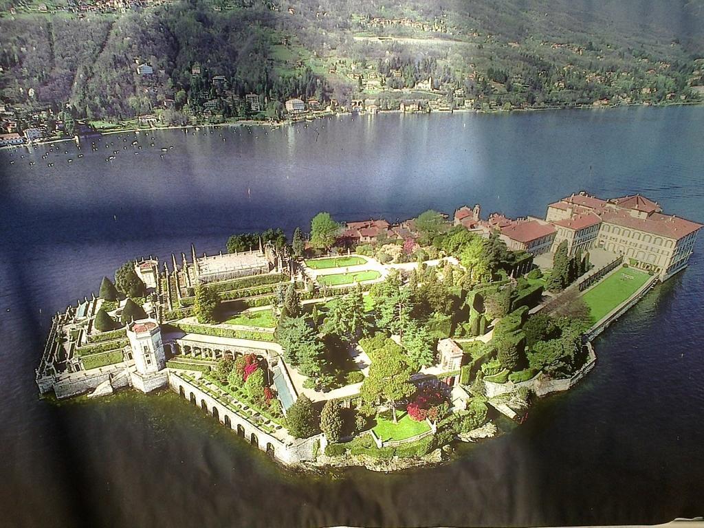 Готель Il Guscio Бавено Екстер'єр фото
